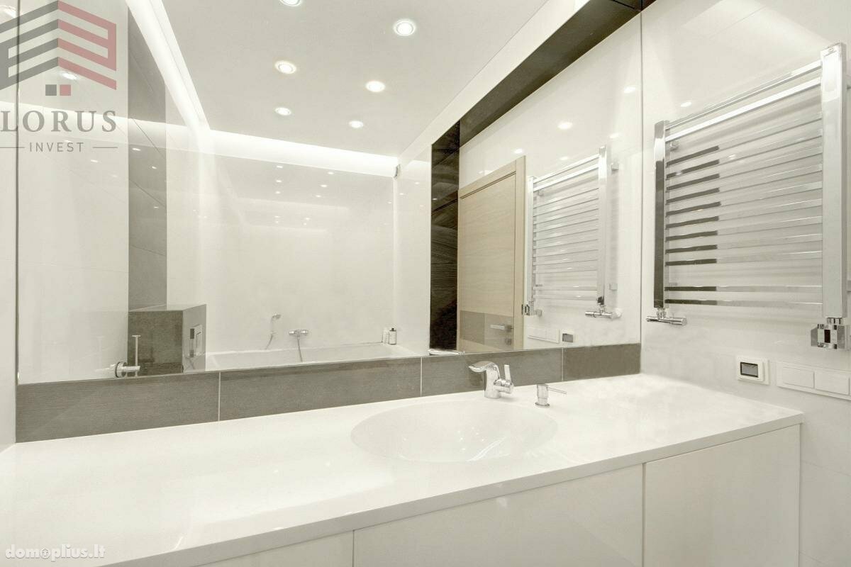 3 rooms apartment for sell Vilniuje, Karoliniškėse, Igno Šimulionio g.