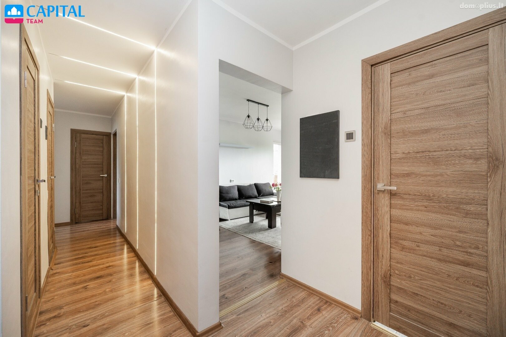 Продается 3 комнатная квартира Vilniuje, Šeškinėje, Šeškinės g.