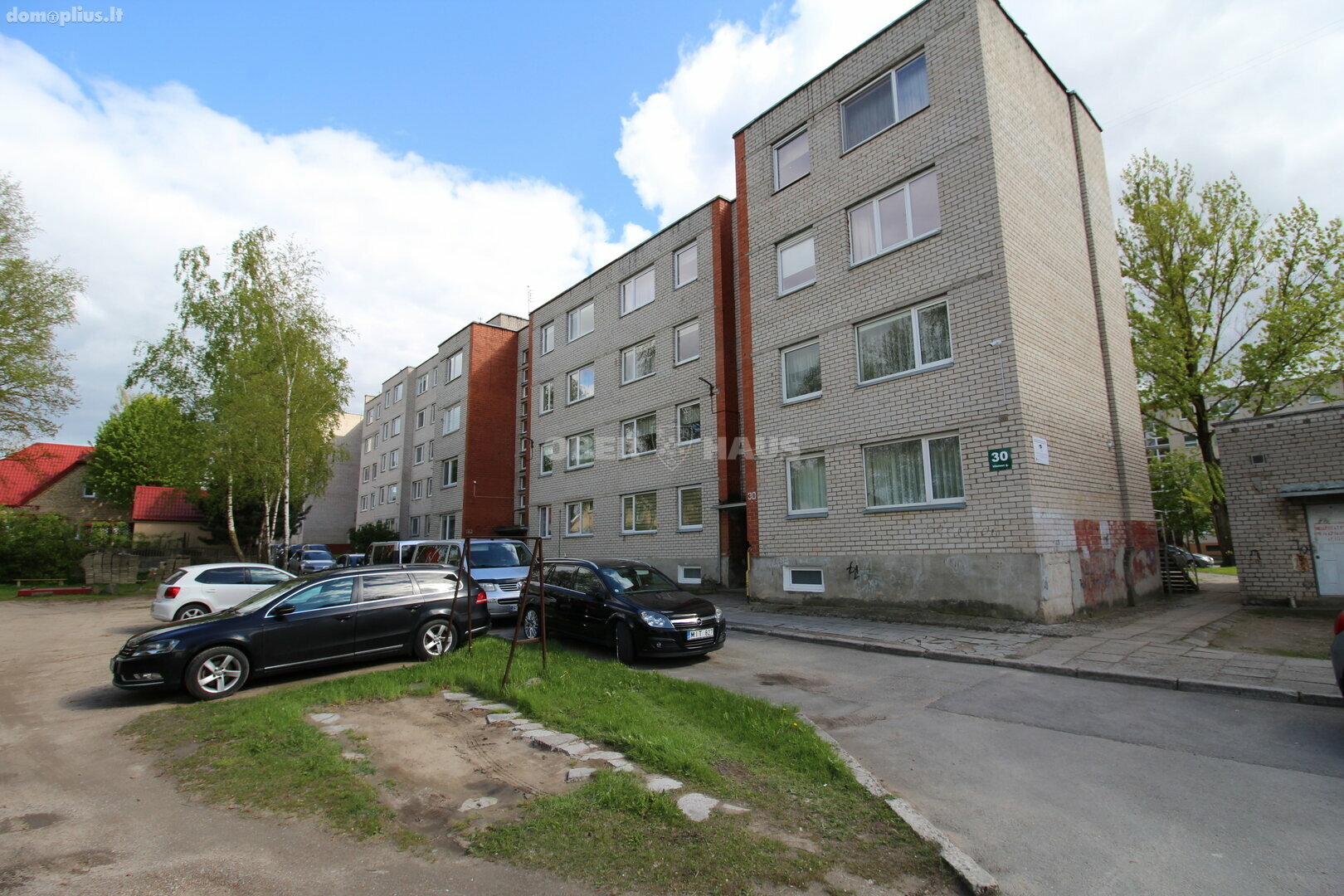 Продается 3 комнатная квартира Šiauliuose, Šimšėje, Vilniaus g.