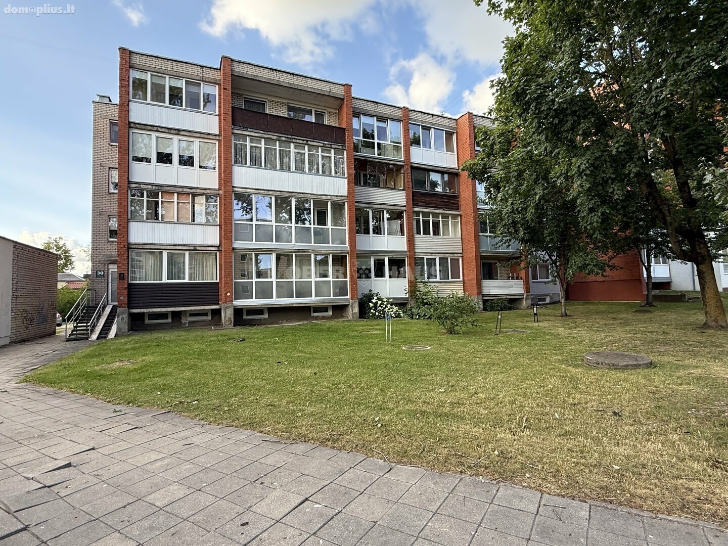 Parduodamas 3 kambarių butas Šiauliuose, Šimšėje, Vilniaus g.