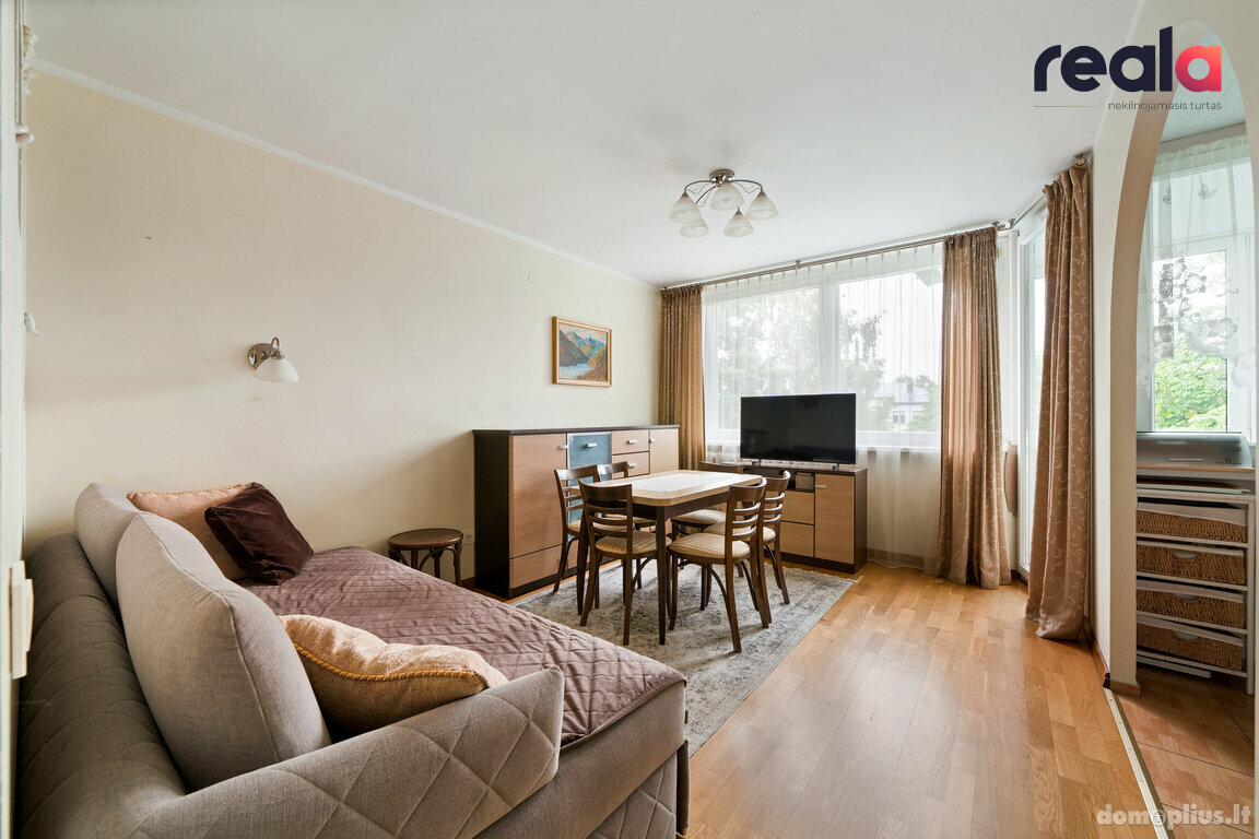 Продается 2 комнатная квартира Vilniuje, Naujoji Vilnia, Darželio g.