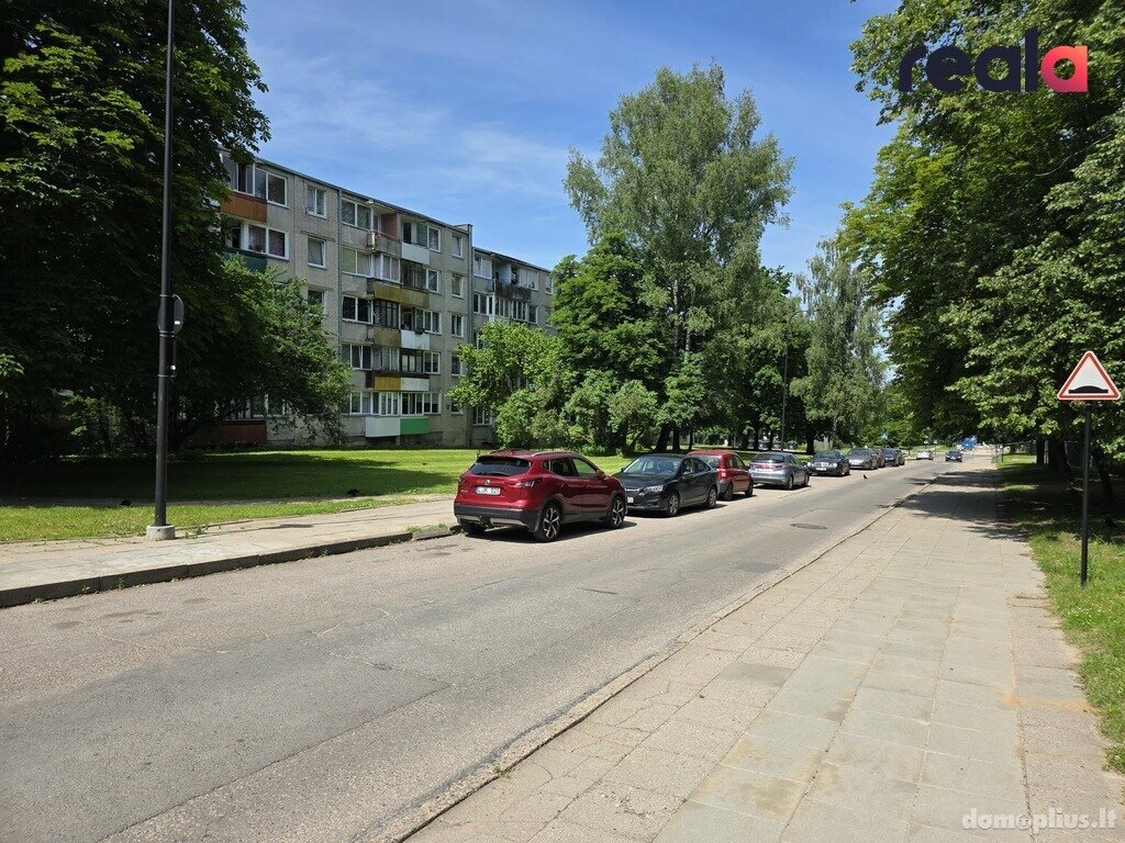 Продается 2 комнатная квартира Vilniuje, Naujoji Vilnia, Darželio g.