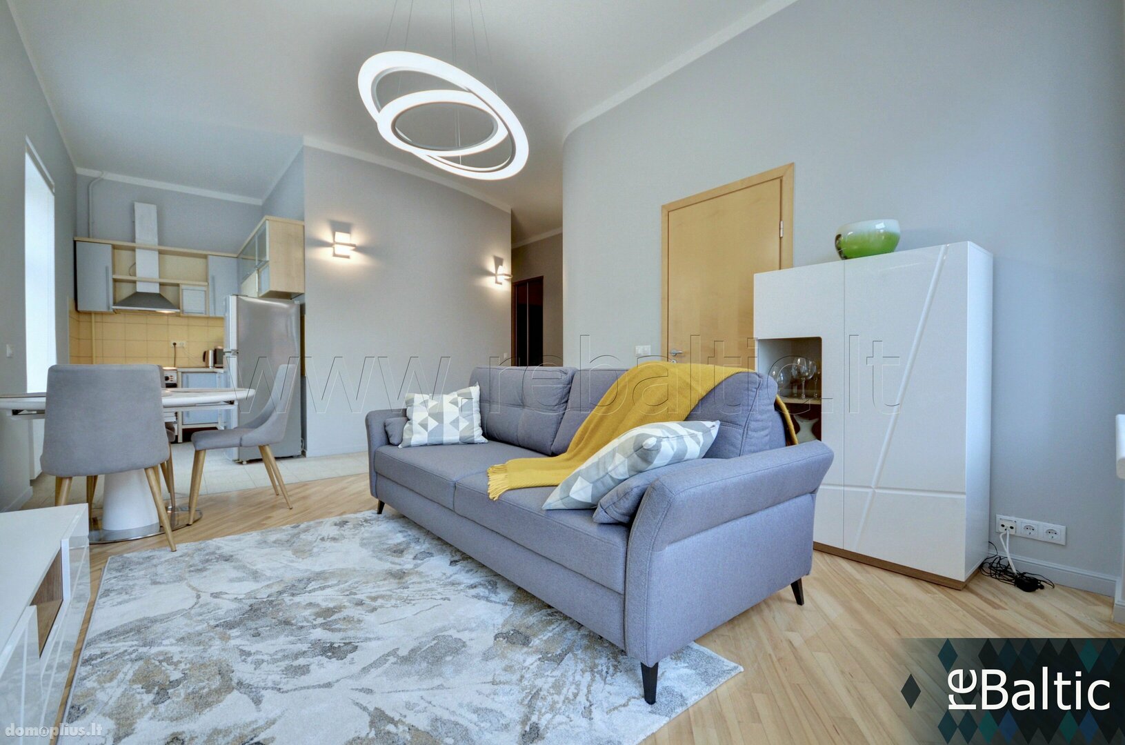 3 rooms apartment for rent Vilniuje, Senamiestyje, Totorių g.