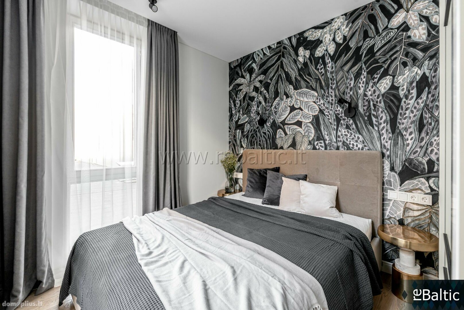 2 rooms apartment for sell Vilniuje, Senamiestyje, Dainavos g.