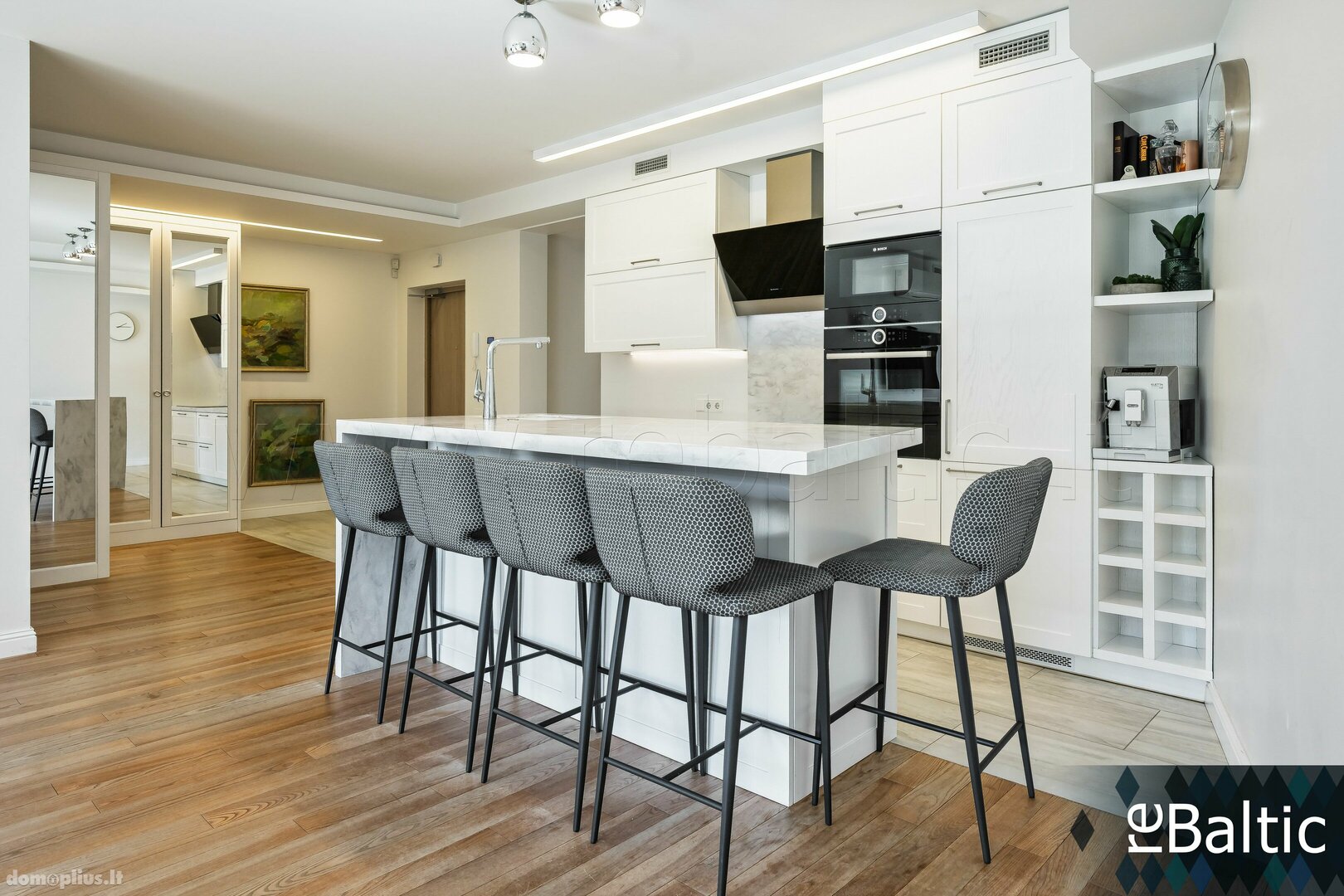 Продается 2 комнатная квартира Vilniuje, Užupyje, Kreivasis skg.