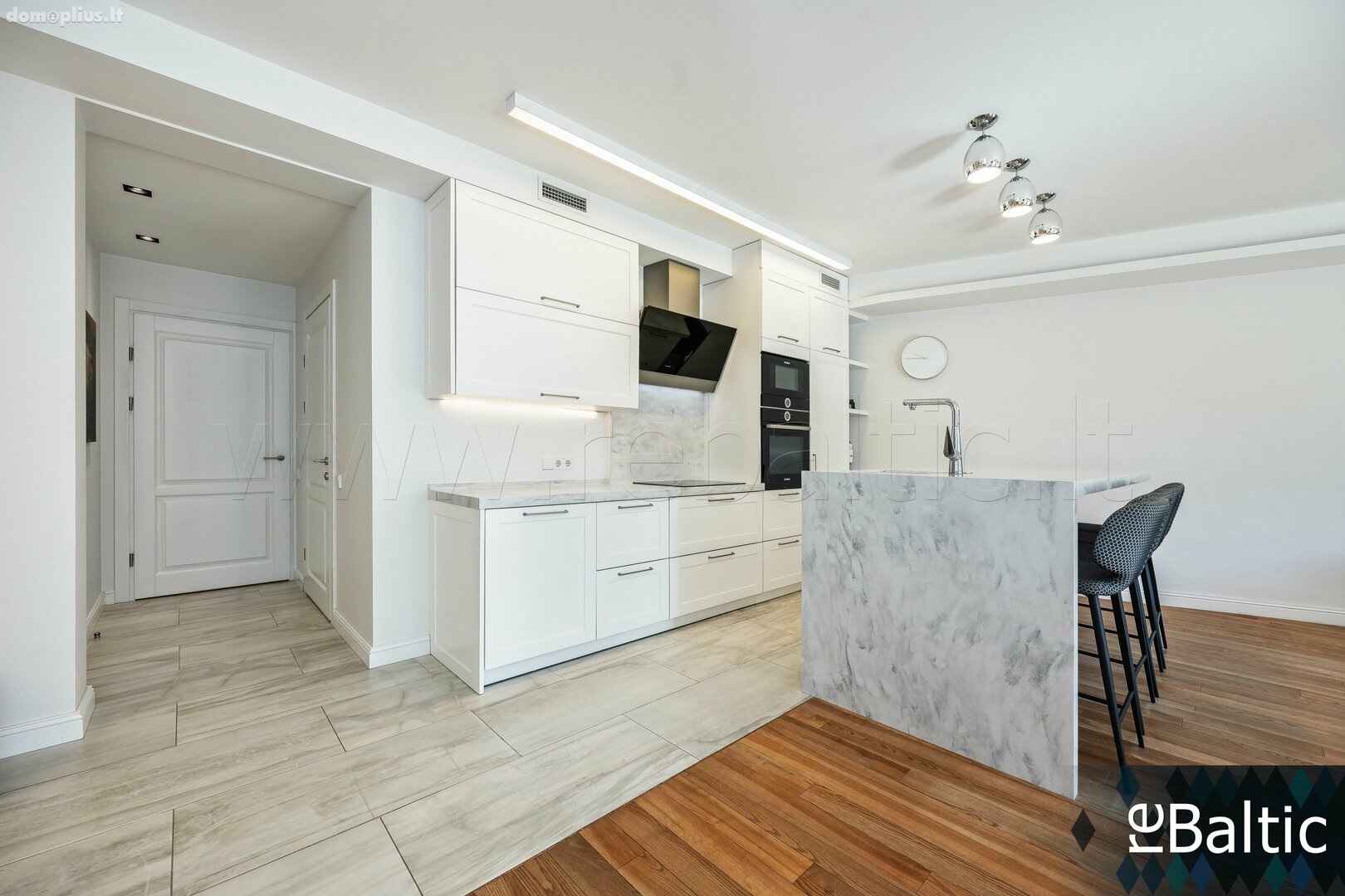 Продается 2 комнатная квартира Vilniuje, Užupyje, Kreivasis skg.