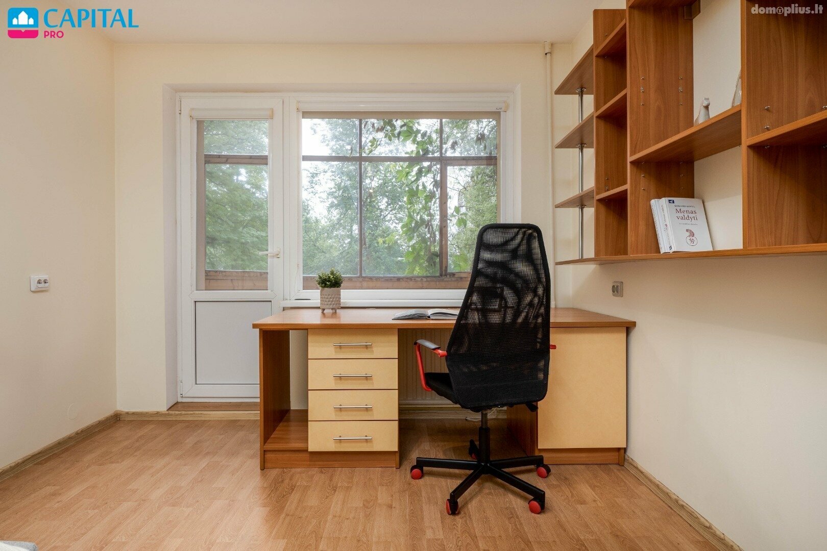 Продается 2 комнатная квартира Vilniuje, Lazdynuose, Architektų g.
