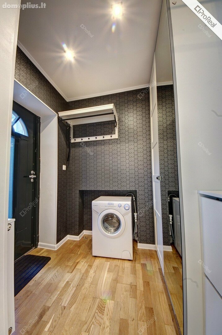 Продается 5 комнатная квартира Vilniuje, Antakalnyje, B. Sruogos g.
