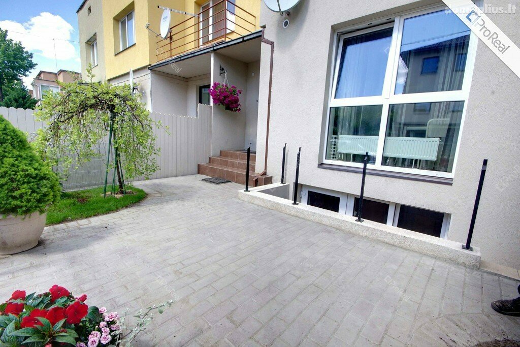 Продается 5 комнатная квартира Vilniuje, Antakalnyje, B. Sruogos g.