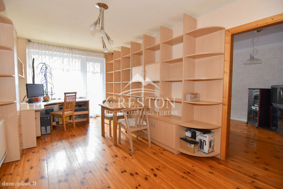 Продается 4 комнатная квартира Šiauliuose, Gytaruose, Kviečių g.