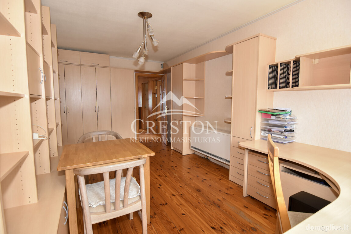 Продается 4 комнатная квартира Šiauliuose, Gytaruose, Kviečių g.