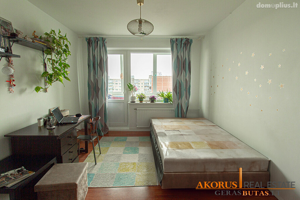 Продается 2 комнатная квартира Vilniuje, Karoliniškėse, Loretos Asanavičiūtės g.