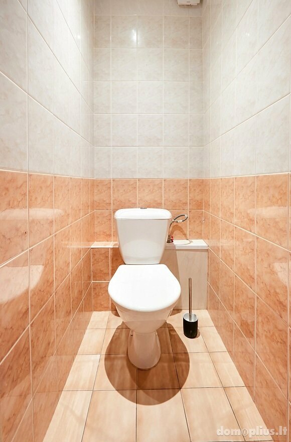 Продается 3 комнатная квартира Kaune, Žaliakalnyje, Savanorių pr.
