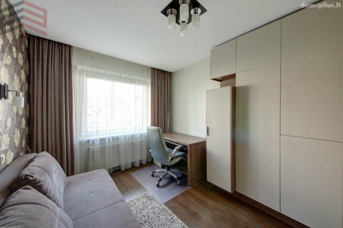 Сдаю 3 комнатную квартиру Vilniuje, Šeškinėje, Gelvonų g.