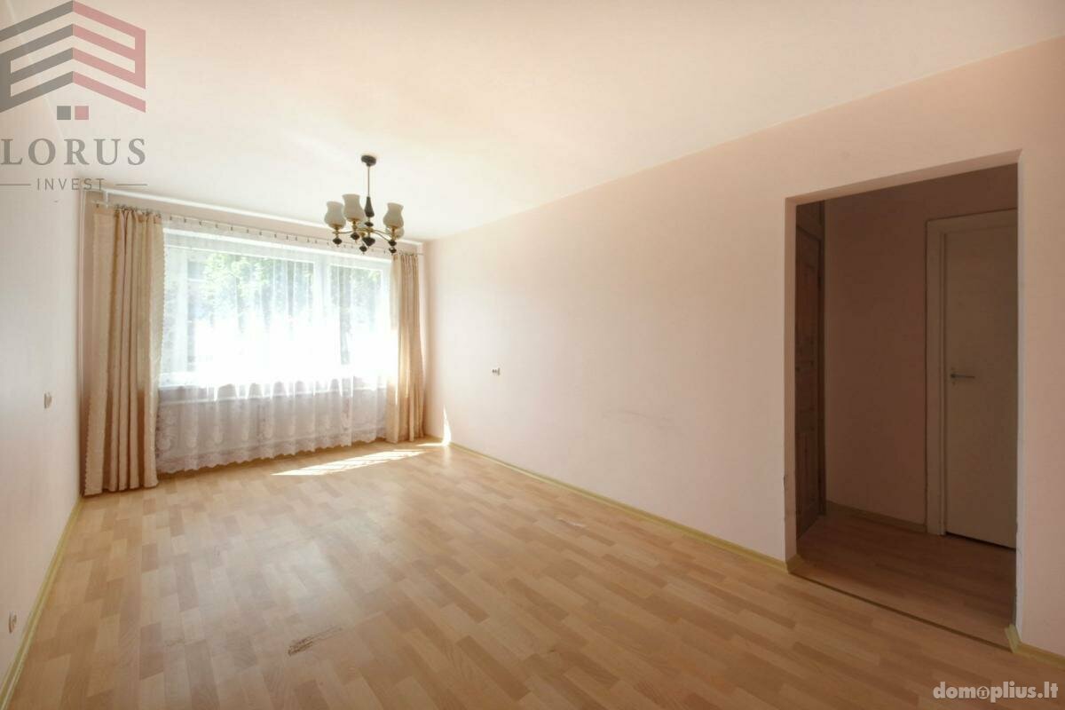 Продается 3 комнатная квартира Vilniuje, Lazdynuose, Žėručio g.