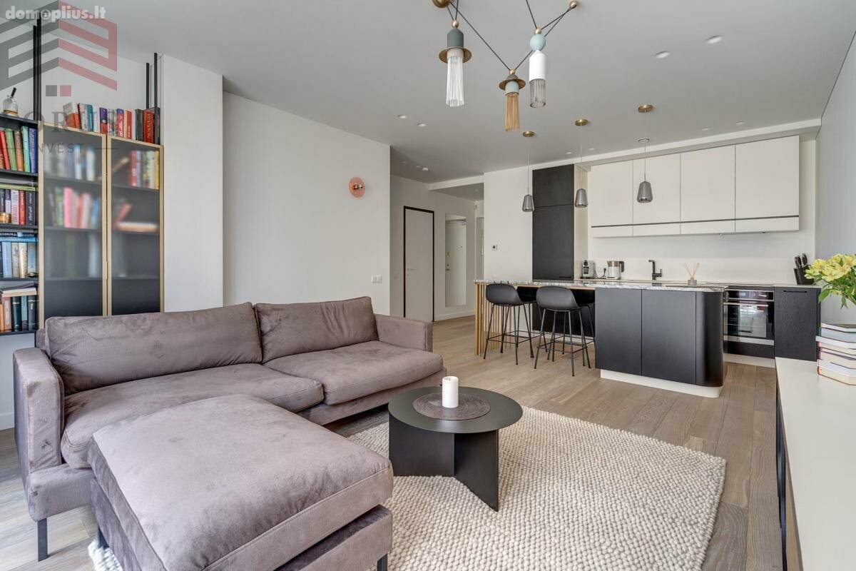 Продается 2 комнатная квартира Vilniuje, Senamiestyje, Aguonų g.