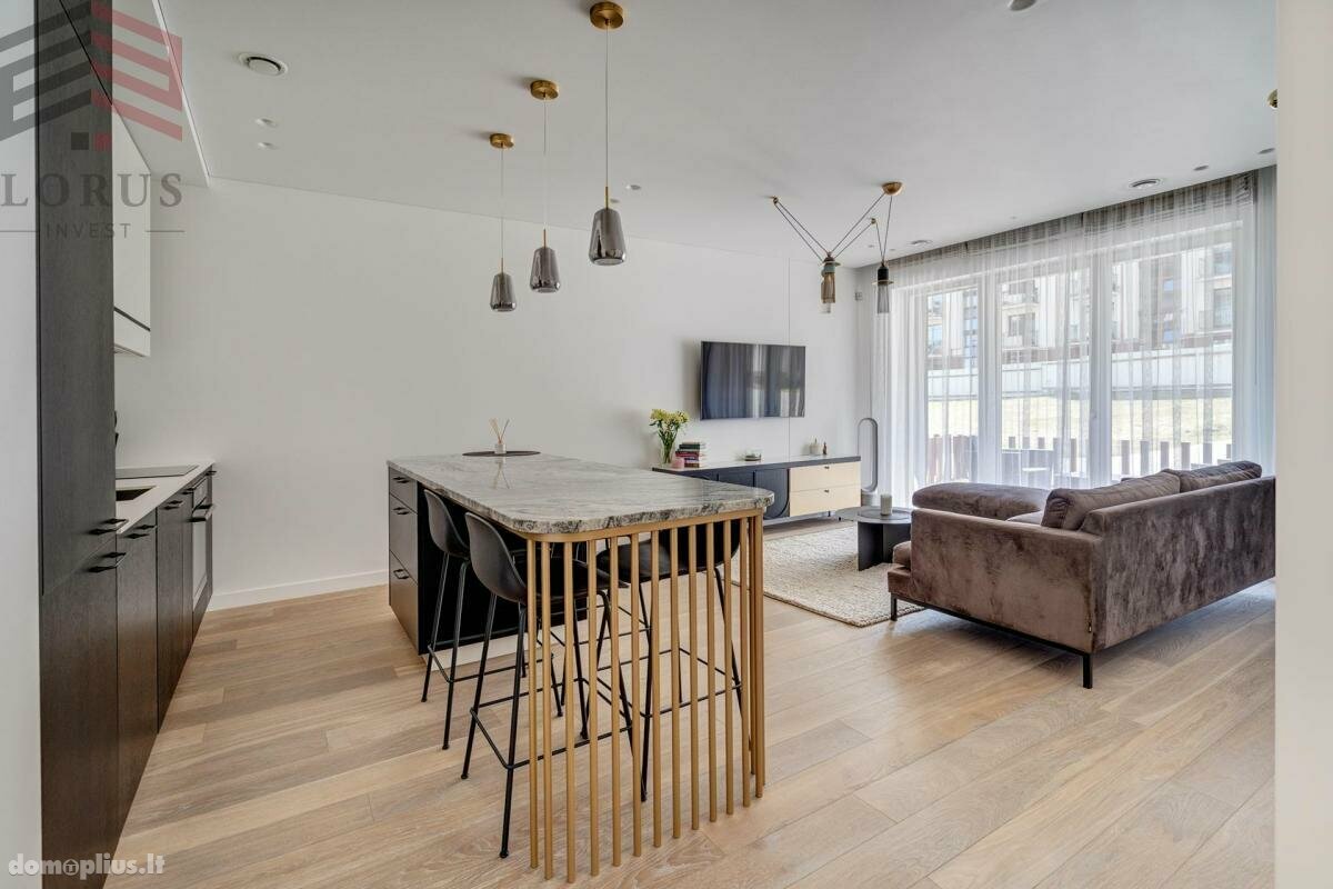 Продается 2 комнатная квартира Vilniuje, Senamiestyje, Aguonų g.