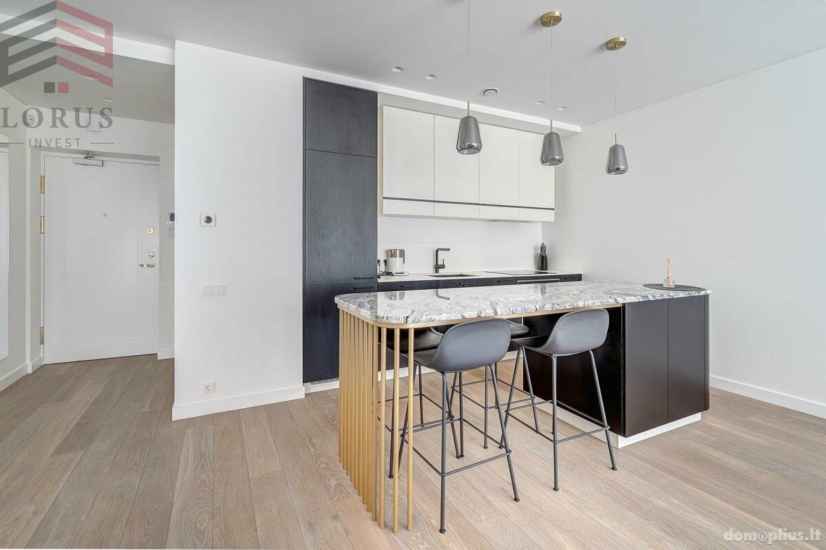 Продается 2 комнатная квартира Vilniuje, Senamiestyje, Aguonų g.