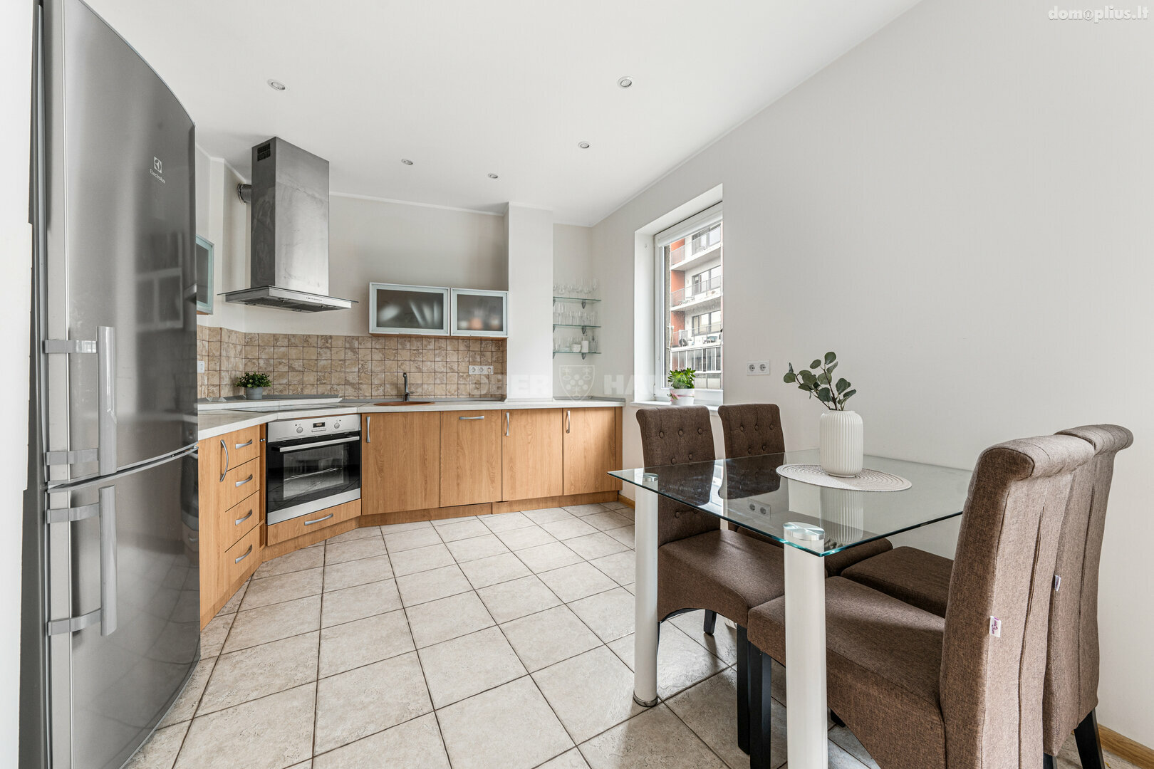 Продается 3 комнатная квартира Vilniuje, Šnipiškėse, Žalgirio g.