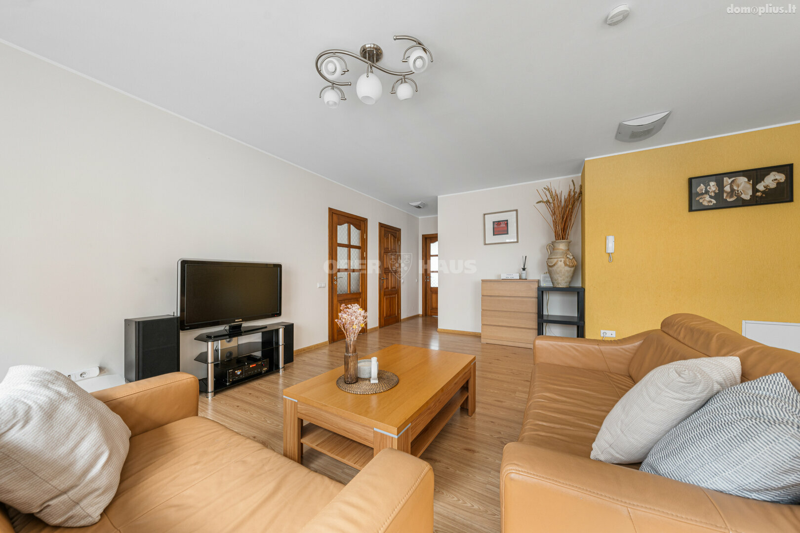 Продается 3 комнатная квартира Vilniuje, Šnipiškėse, Žalgirio g.