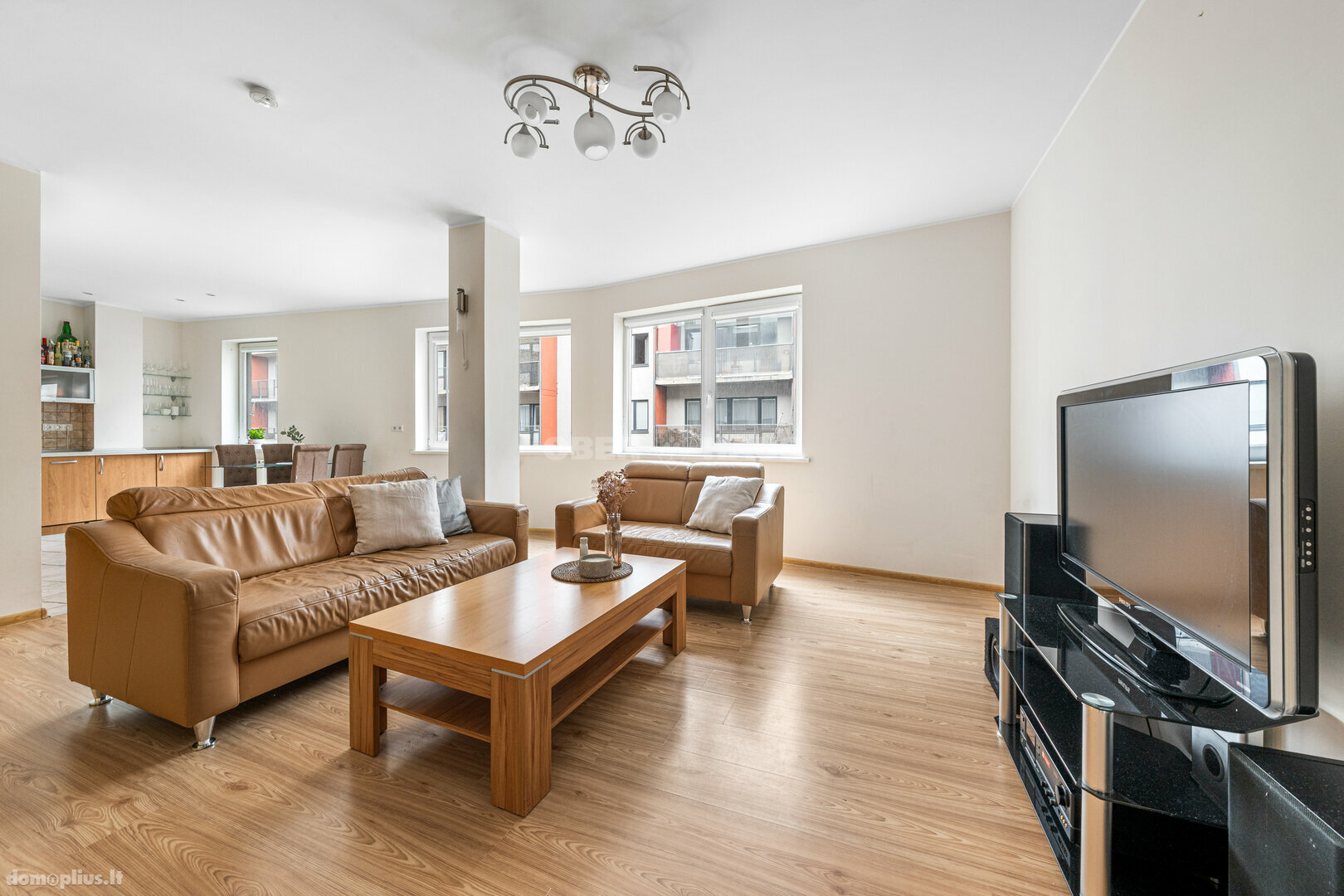 Продается 3 комнатная квартира Vilniuje, Šnipiškėse, Žalgirio g.
