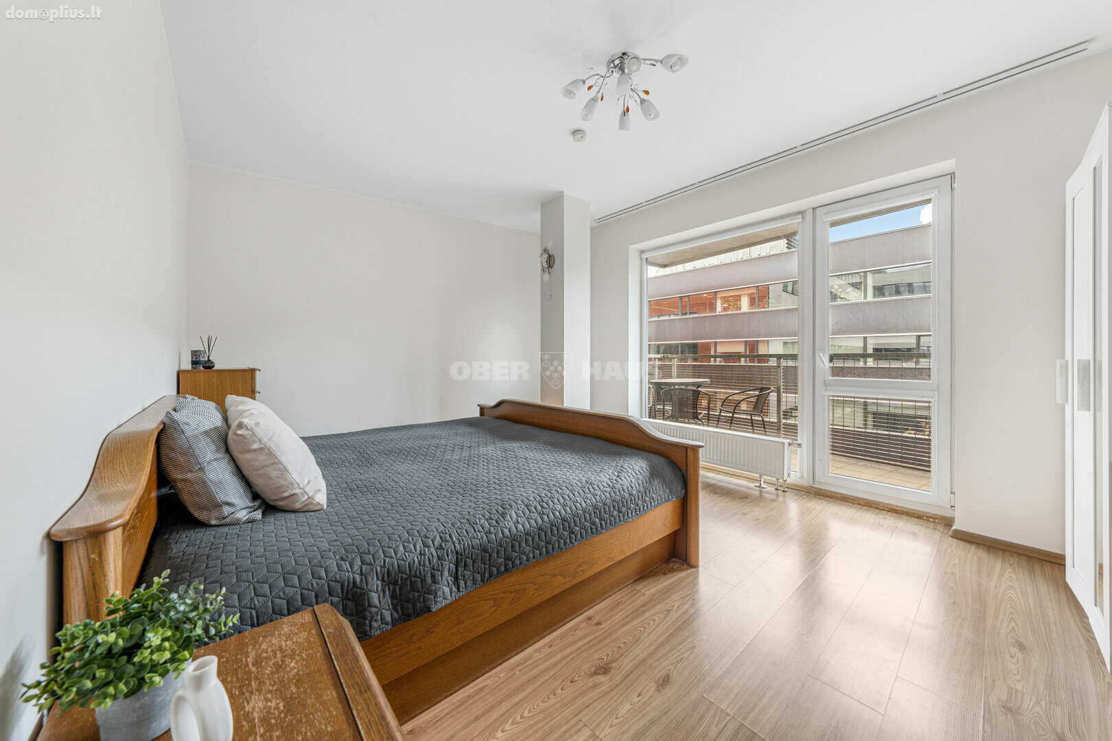 Продается 3 комнатная квартира Vilniuje, Šnipiškėse, Žalgirio g.