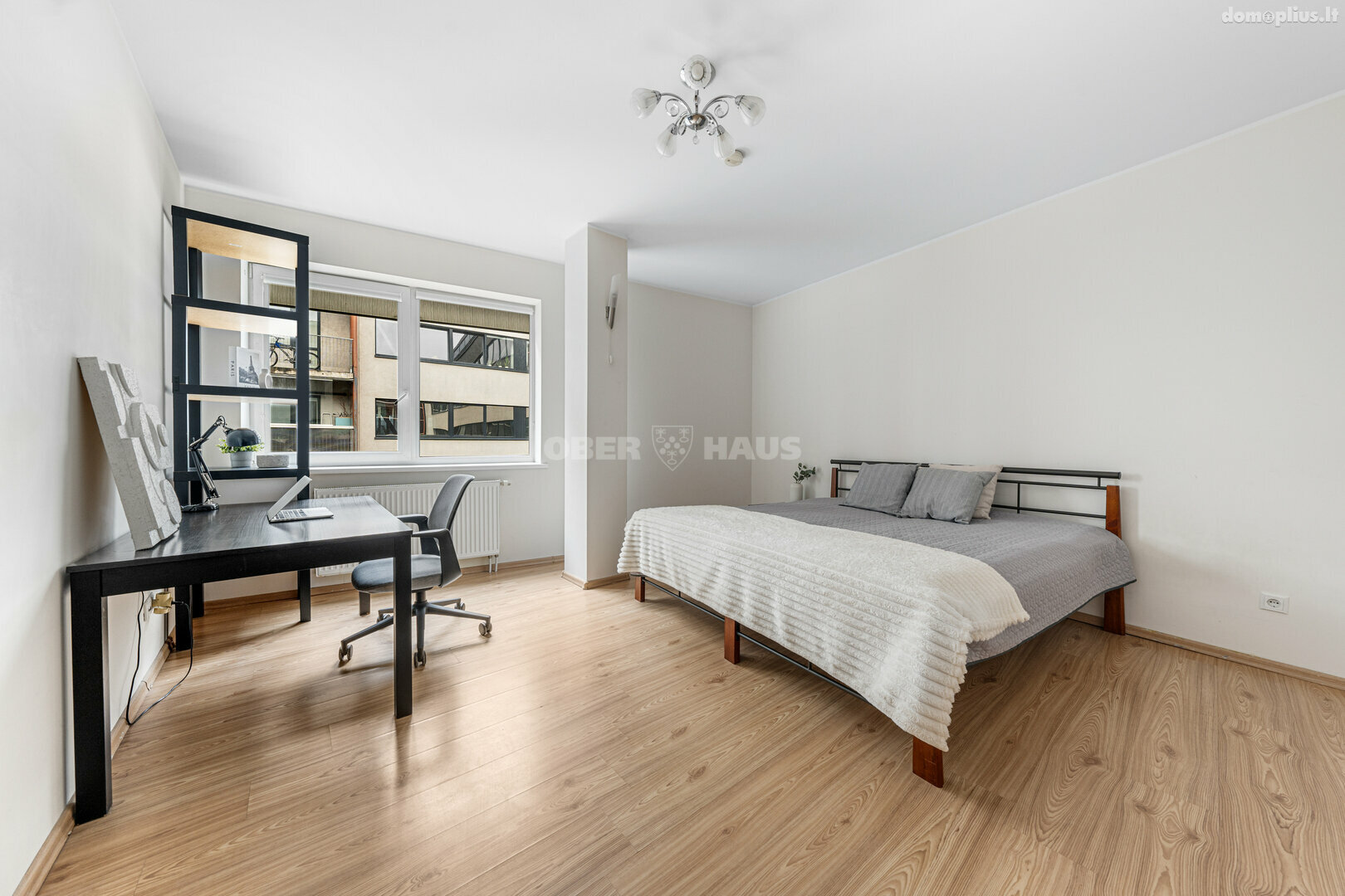 Продается 3 комнатная квартира Vilniuje, Šnipiškėse, Žalgirio g.