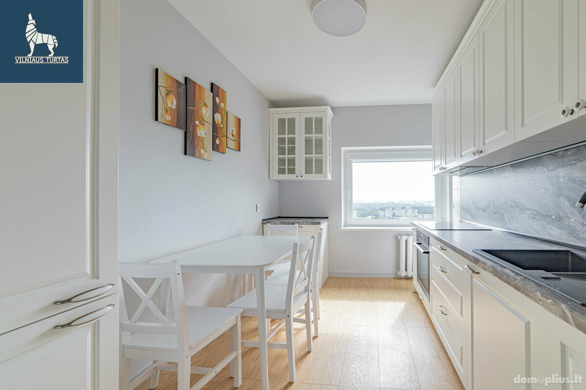 3 kambarių buto nuoma Vilniuje, Lazdynuose, Architektų g.