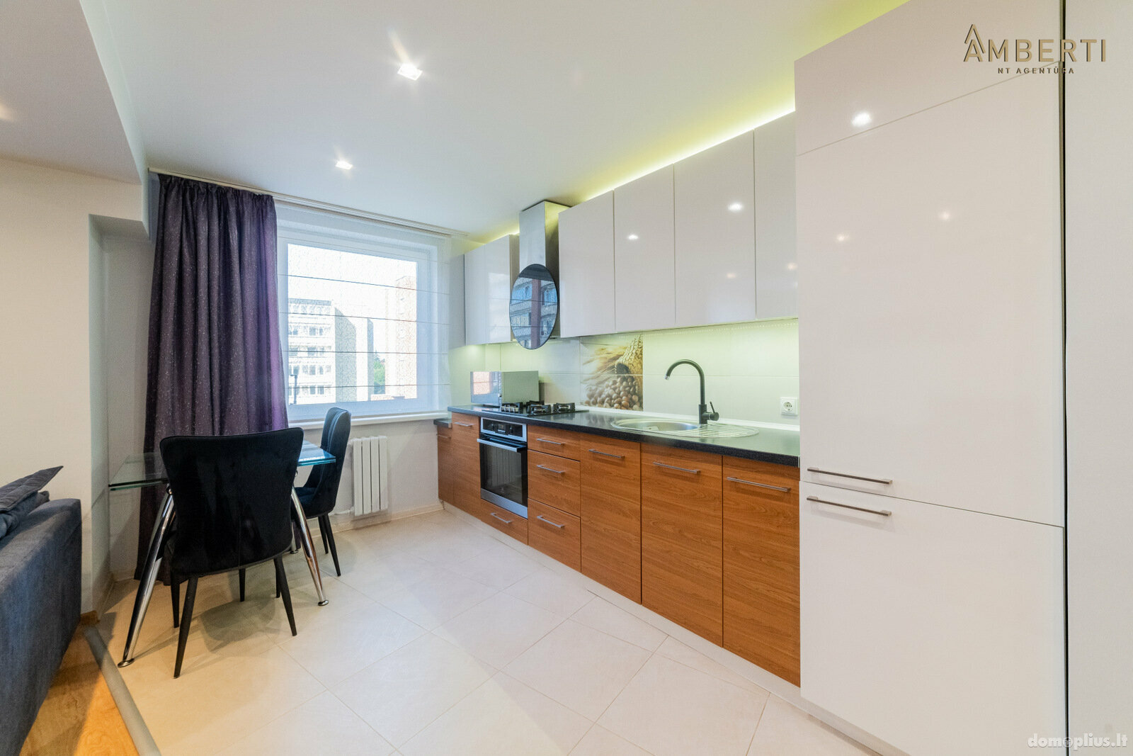 Продается 4 комнатная квартира Šiauliuose, Gubernijoje, Spindulio g.