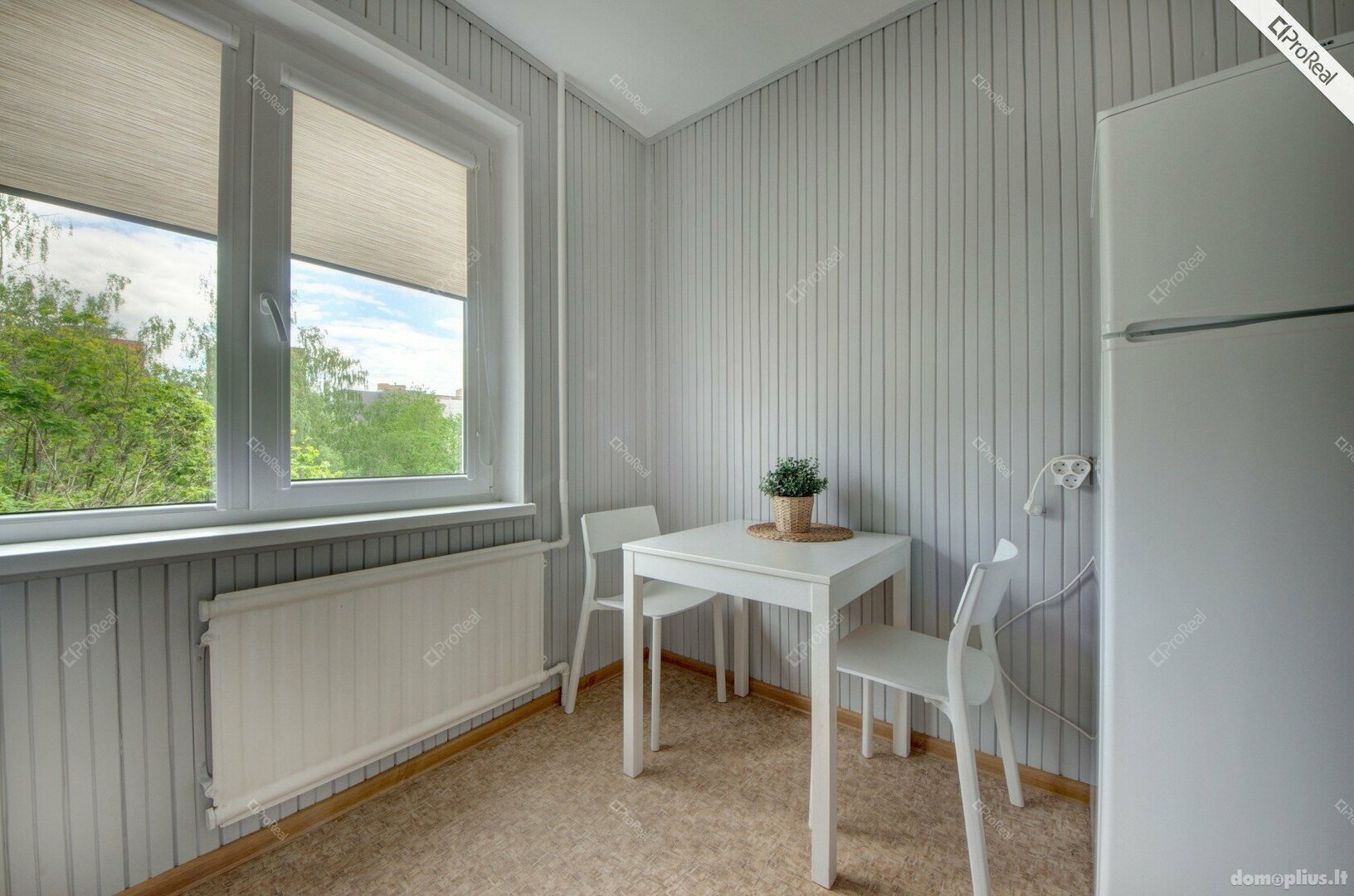 Продается 2 комнатная квартира Vilniuje, Karoliniškėse, Virginijaus Druskio g.
