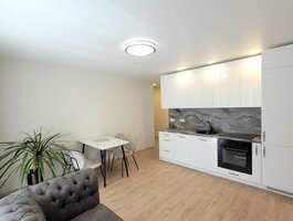 Продается 3 комнатная квартира Šiauliuose, Centre, Varpo g.