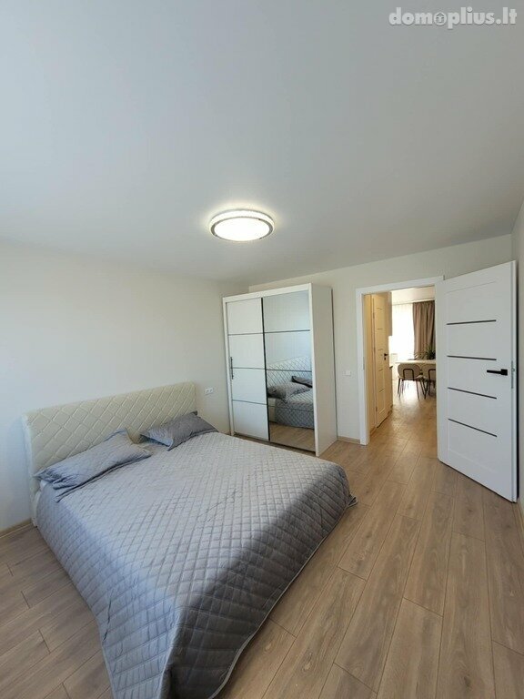 Продается 3 комнатная квартира Šiauliuose, Centre, Varpo g.