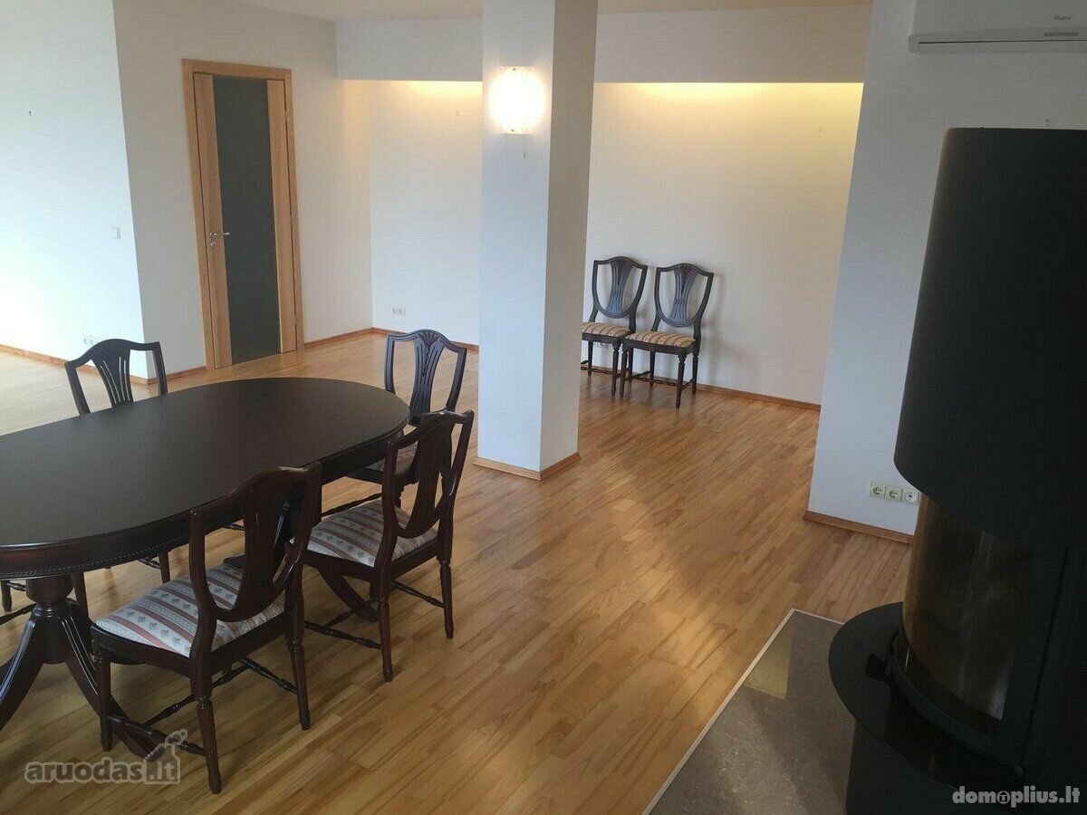 Продается 5 комнатная квартира Vilniuje, Senamiestyje, A. Jakšto g.