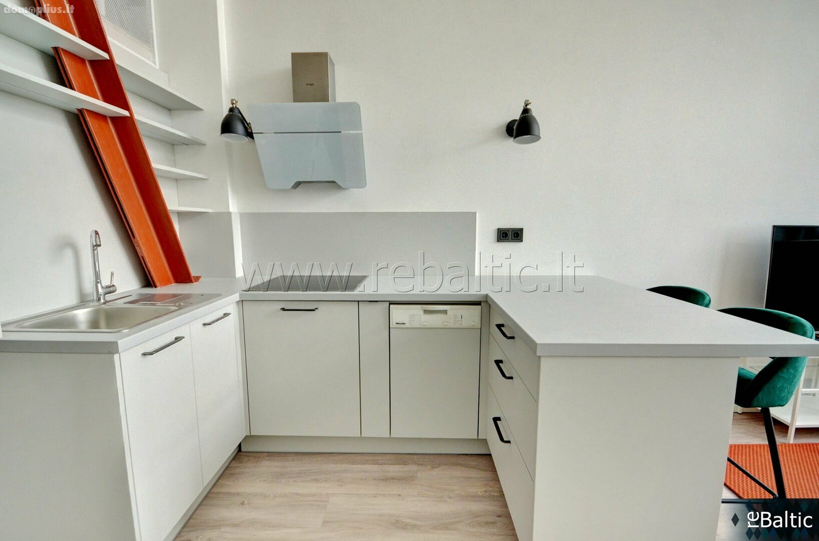 Продается 2 комнатная квартира Vilniuje, Vilkpėdėje, Titnago g.