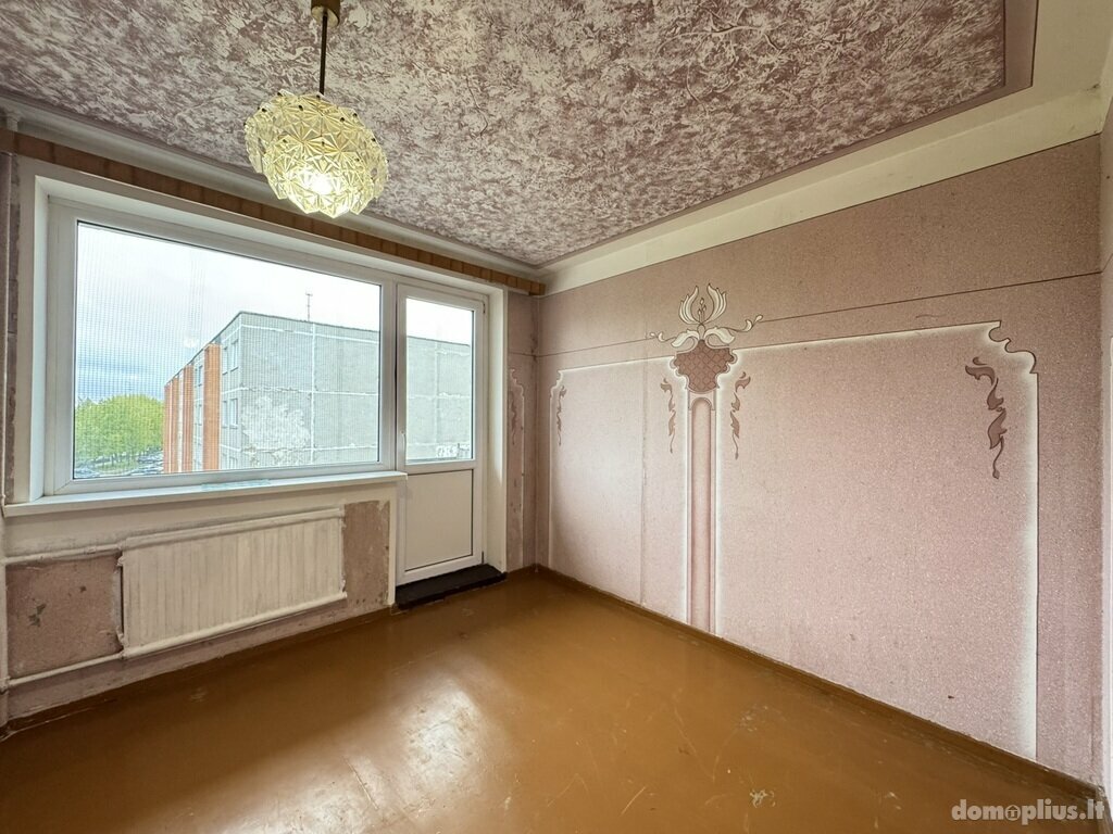 Parduodamas 4 kambarių butas Šiauliuose, Lieporiuose, Lieporių g.