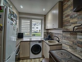 Parduodamas 2 kambarių butas Šiauliuose, Medelyne