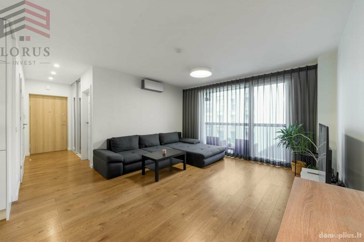Продается 2 комнатная квартира Vilniuje, Šnipiškėse, Lvovo g.