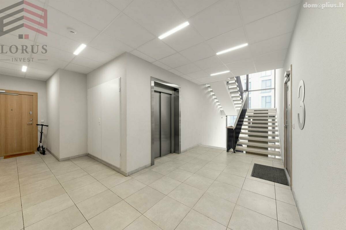 Продается 2 комнатная квартира Vilniuje, Šnipiškėse, Lvovo g.