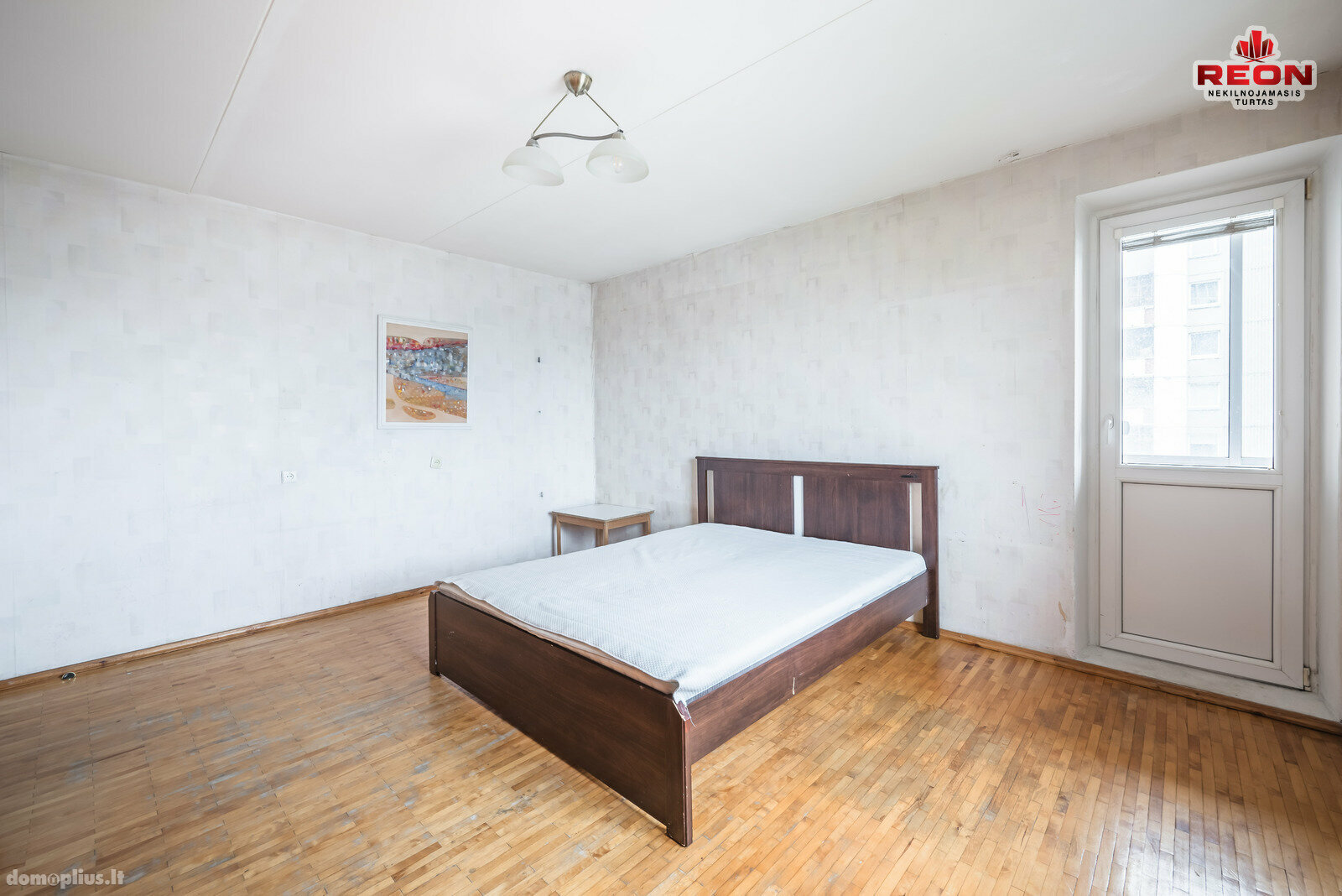 Parduodamas 2 kambarių butas Vilniuje, Šeškinėje, Čiobiškio g.