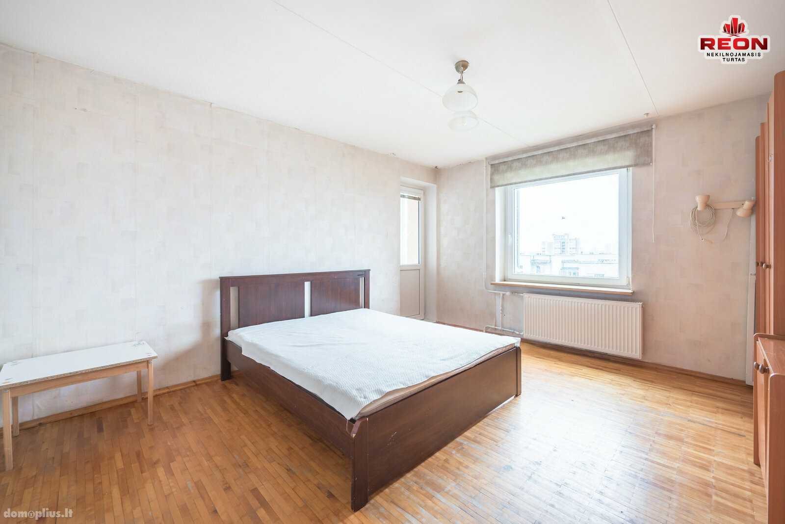 Parduodamas 2 kambarių butas Vilniuje, Šeškinėje, Čiobiškio g.