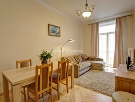 3 kambarių butas Vilniuje, Senamiestyje, Didžioji g.