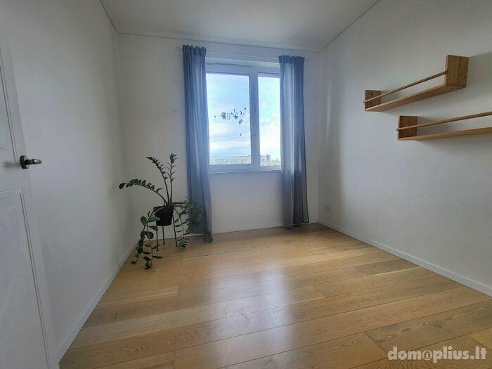 3 rooms apartment for sell Vilniuje, Pilaitėje, Pilkalnio g.