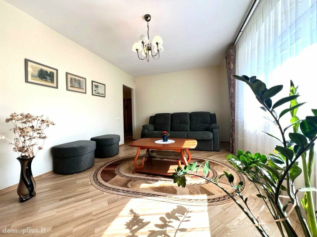 Продается 2 комнатная квартира Šiauliuose, Žaliūkiuose, Tilžės g.
