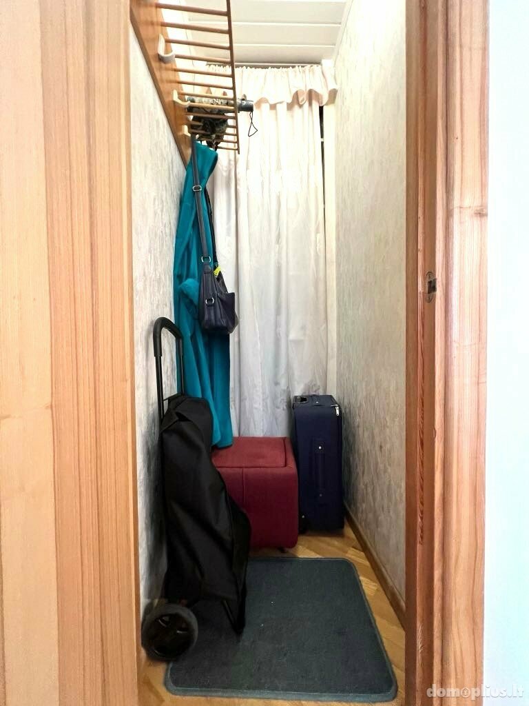 Продается 2 комнатная квартира Šiauliuose, Žaliūkiuose, Tilžės g.