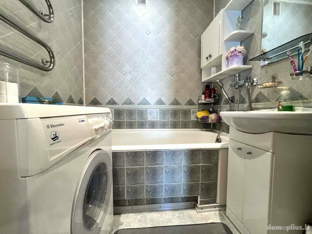 Продается 2 комнатная квартира Šiauliuose, Žaliūkiuose, Tilžės g.