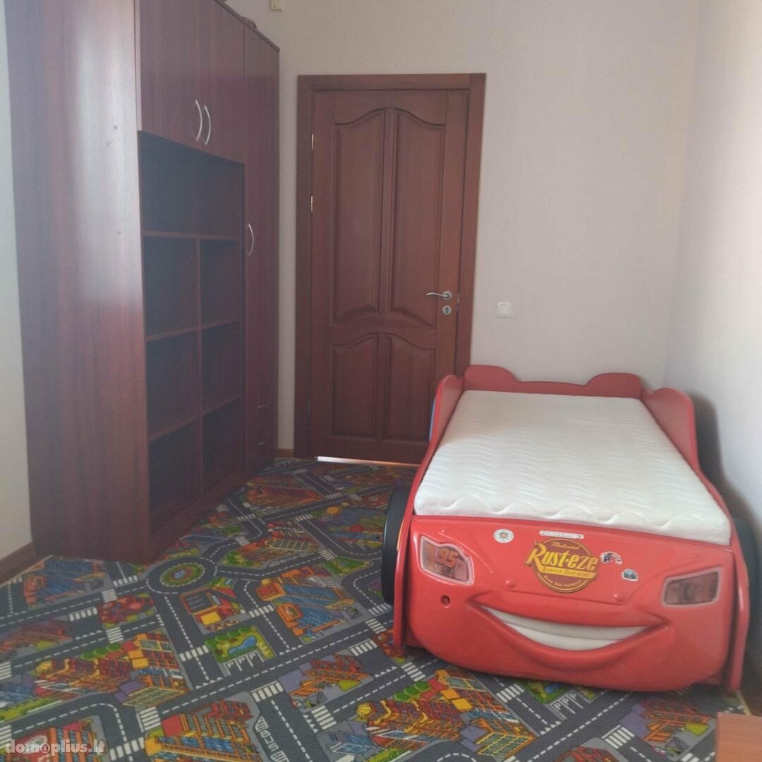 Продается 4 комнатная квартира Klaipėdoje, Mažojo kaimelio, Žolynų g.