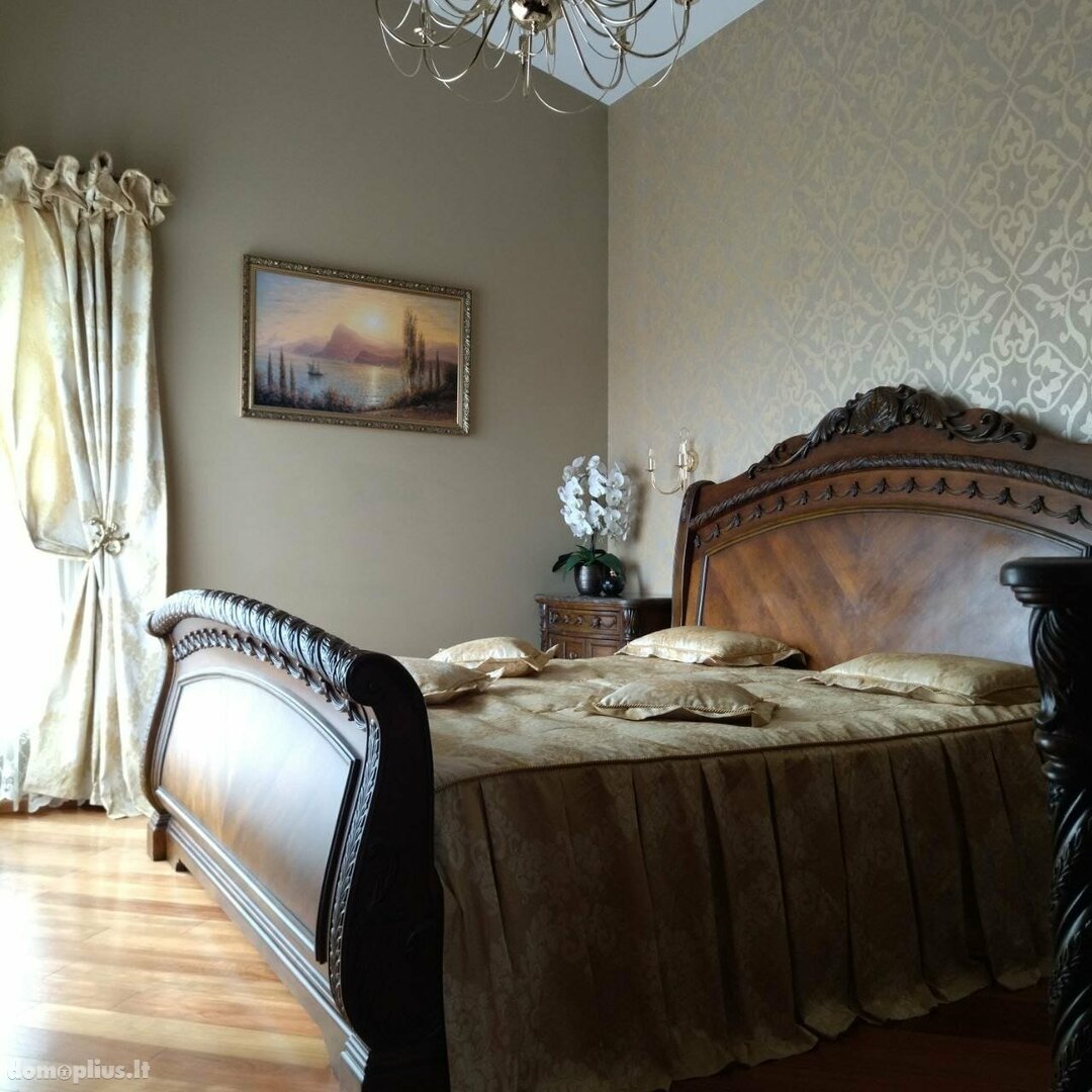 Продается 4 комнатная квартира Klaipėdoje, Mažojo kaimelio, Žolynų g.