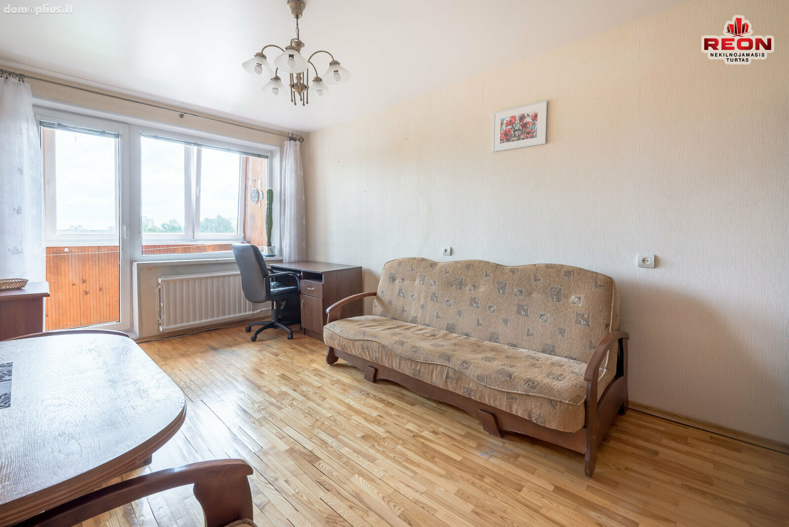 Продается 2 комнатная квартира Vilniuje, Karoliniškėse, Loretos Asanavičiūtės g.