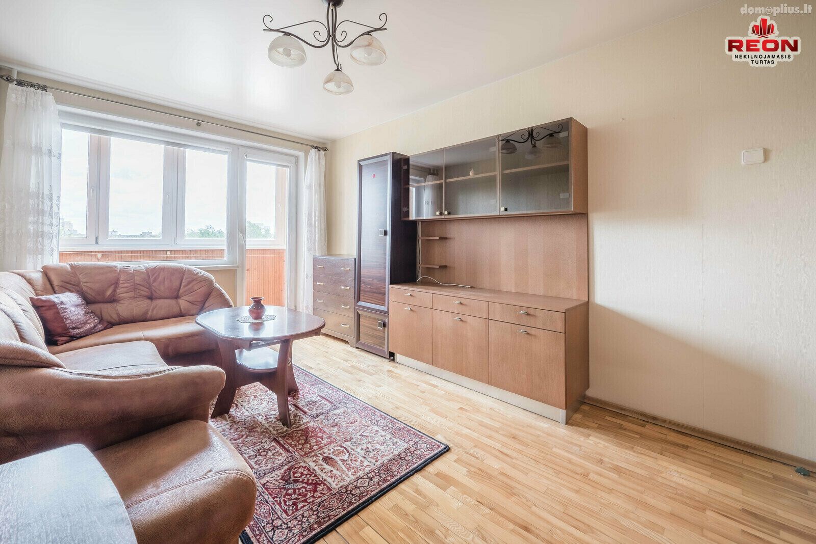 Продается 2 комнатная квартира Vilniuje, Karoliniškėse, Loretos Asanavičiūtės g.