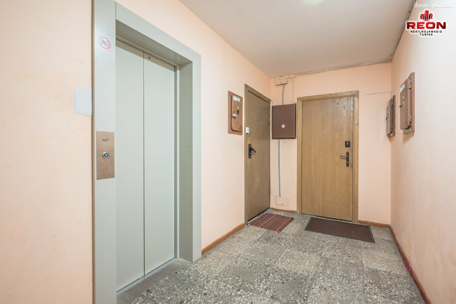 Продается 2 комнатная квартира Vilniuje, Karoliniškėse, Loretos Asanavičiūtės g.